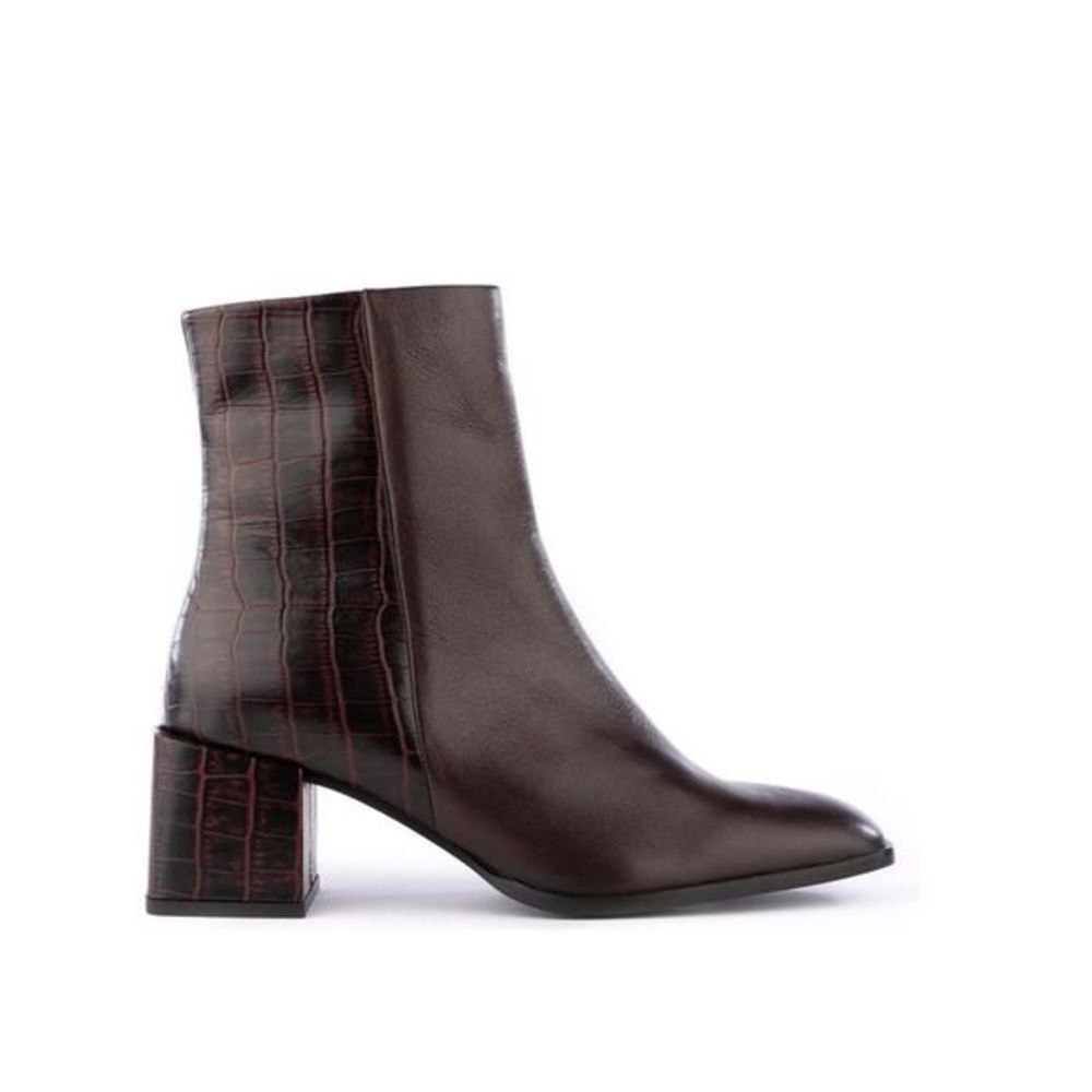 SEYCHELLES Women’s Boots sz 8.5 Leather NEW # F367
